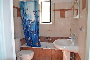 bathroom in the 1st floor