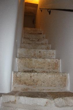 entry second floor