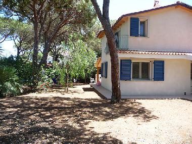 Holiday House in PULA Santa Margherita (Cagliari) or holiday homes and vacation rentals