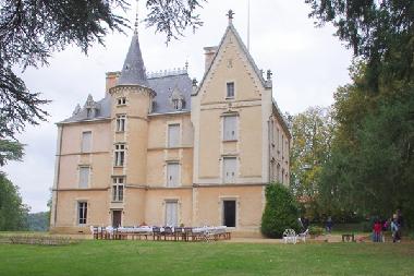Palace / Castle in Les Halles (Rhne) or holiday homes and vacation rentals