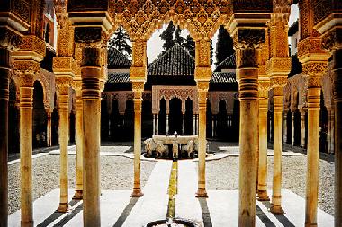 Patio de Los Leones