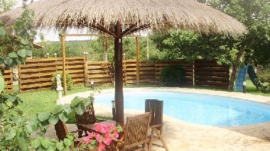 Holiday House in Nueva Colombia  (Cordillera) or holiday homes and vacation rentals