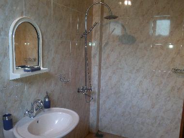 Bed and Breakfast in Kadirana (Colombo) or holiday homes and vacation rentals