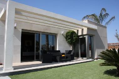 Villa in orhiula (Alicante / Alacant) or holiday homes and vacation rentals