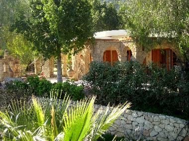 Holiday House in Lapta (Kyrenia) or holiday homes and vacation rentals