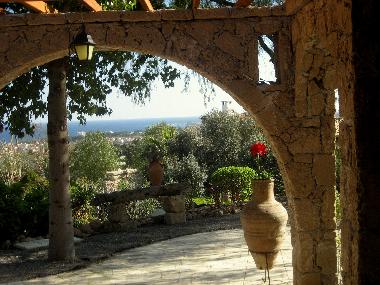 Holiday House in Lapta (Kyrenia) or holiday homes and vacation rentals