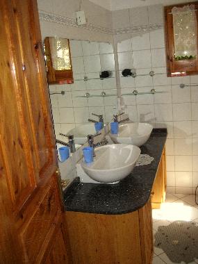 Holiday House in Lapta (Kyrenia) or holiday homes and vacation rentals