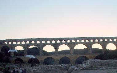 Holiday House in Saint-Br�s (Gard) or holiday homes and vacation rentals