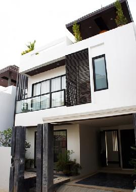Villa in Rawai (Phuket) or holiday homes and vacation rentals