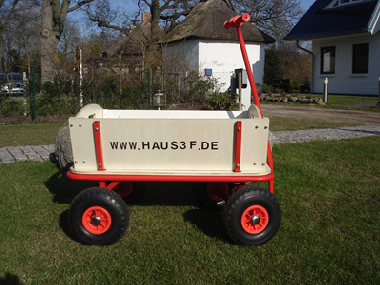 Holiday House in Ostseebad Prerow (Fischland-Dar-Zingst) or holiday homes and vacation rentals