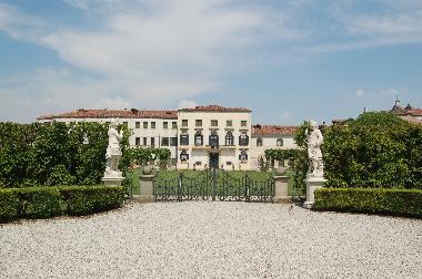 Holiday Apartment in Bagnoli di Sopra (Padova) or holiday homes and vacation rentals