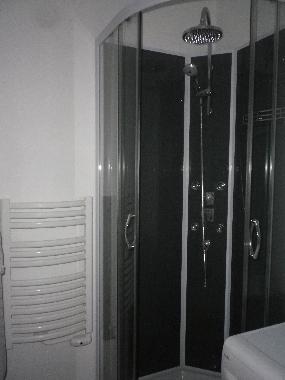 Holiday Apartment in Solli�s-pont (Var) or holiday homes and vacation rentals