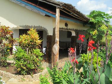 Holiday House in galu beach (Coast) or holiday homes and vacation rentals