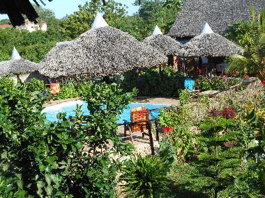 Holiday House in galu beach (Coast) or holiday homes and vacation rentals