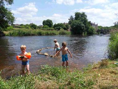 Holiday House in Vzelay (Yonne) or holiday homes and vacation rentals