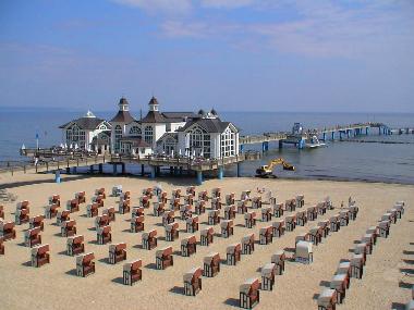 Holiday House in Breege-Juliusruh (Ostsee-Inseln) or holiday homes and vacation rentals