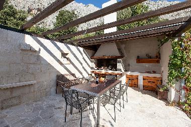 Holiday House in Makarska (Splitsko-Dalmatinska) or holiday homes and vacation rentals