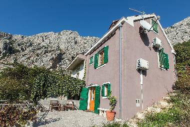 Holiday House in Makarska (Splitsko-Dalmatinska) or holiday homes and vacation rentals