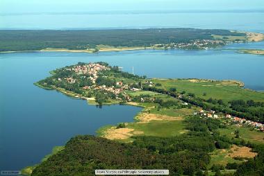 Holiday House in Nowe Warpno (Pomorskie) or holiday homes and vacation rentals