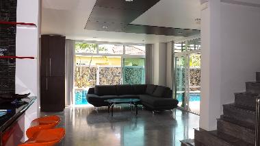 Holiday House in pattaya (Chon Buri) or holiday homes and vacation rentals