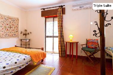 Chalet in Vila Fresca de Azeito-Setbal (Pennsula de Setbal) or holiday homes and vacation rentals