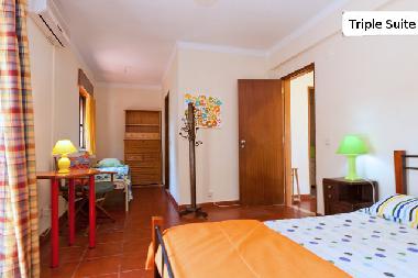 Chalet in Vila Fresca de Azeito-Setbal (Pennsula de Setbal) or holiday homes and vacation rentals