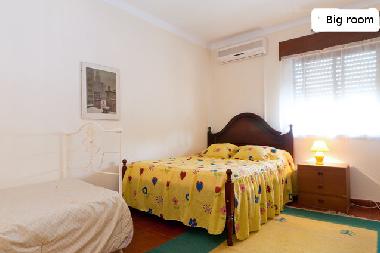 Chalet in Vila Fresca de Azeito-Setbal (Pennsula de Setbal) or holiday homes and vacation rentals