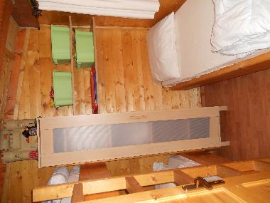 single bed and bunk bed