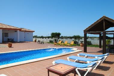 Holiday House in Chiclana (C�diz) or holiday homes and vacation rentals