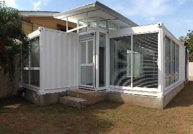 Holiday House in Mount Lavinia (Colombo) or holiday homes and vacation rentals