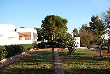 Holiday House in Monopoli-Capitolo (Bari) or holiday homes and vacation rentals