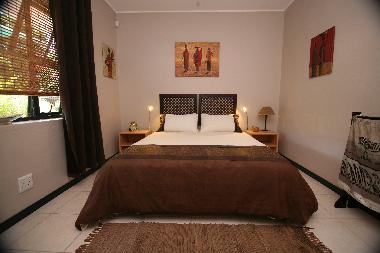 Bedroom with Queensize bed