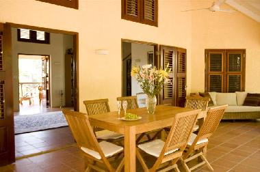Villa in Willemstad (Curacao) or holiday homes and vacation rentals