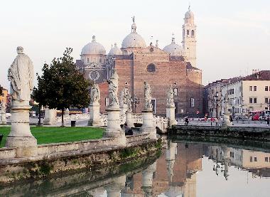 Holiday Apartment in Padova (Padova) or holiday homes and vacation rentals