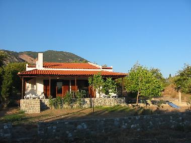 Holiday House in Skaloma (Monastiraki) (Fokida) or holiday homes and vacation rentals