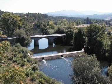 Holiday House in Arganil (Pinhal Interior Sul) or holiday homes and vacation rentals