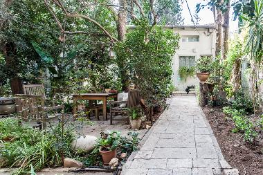 Bed and Breakfast in Jerusalem (Yerushalayim (Jerusalem)) or holiday homes and vacation rentals
