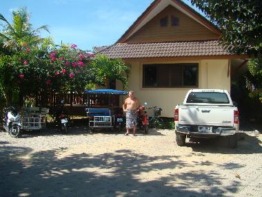 Holiday House in Ban-Phe (Rayong) or holiday homes and vacation rentals