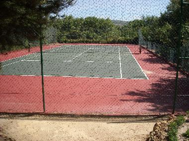 Tennis court