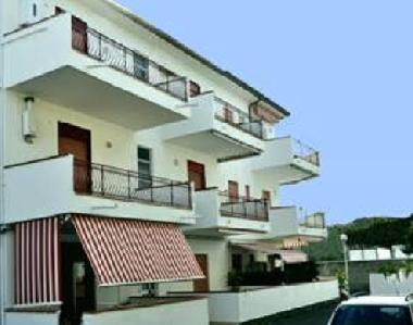 Holiday Apartment in Tonnarella (Messina) or holiday homes and vacation rentals