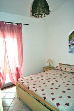 Holiday Apartment in Tonnarella (Messina) or holiday homes and vacation rentals