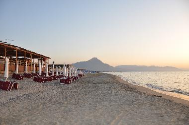 Holiday House in cefal(campofelice di roccella) (Palermo) or holiday homes and vacation rentals