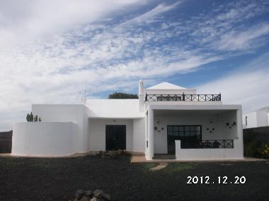 Holiday Apartment in El Islote (Lanzarote) or holiday homes and vacation rentals