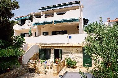Holiday Apartment in Mandre-Pag (Zadarska) or holiday homes and vacation rentals