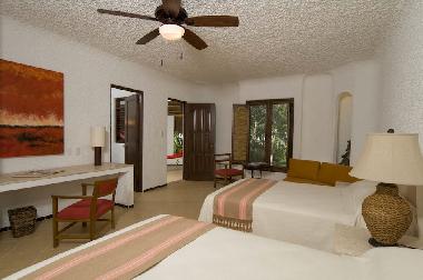 Room with 2 double beds