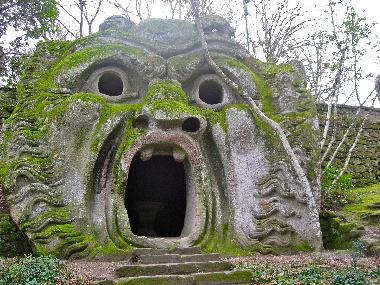 Parco dei mostri - Bomarzo (20 km far from the apartment)