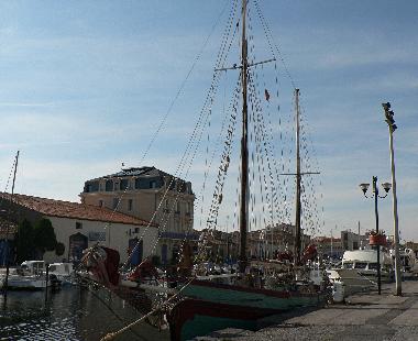 Marseillan quays - 10 minute walk away