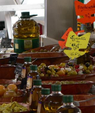 Tuesday morning market