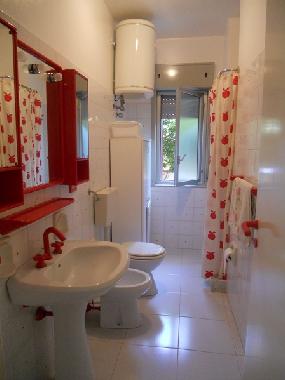 Bath room with shower
