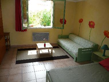 Holiday House in nimes (Gard) or holiday homes and vacation rentals